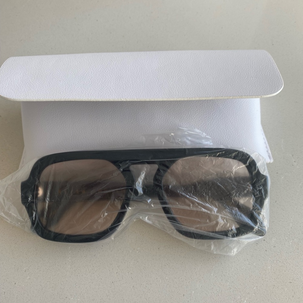 Elisa Johnson Jane - NEW Gloss Black